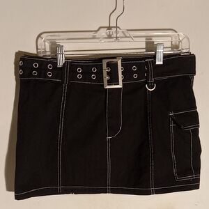 Women's Black Skirt With Belt Forever 21 Large Good Condition